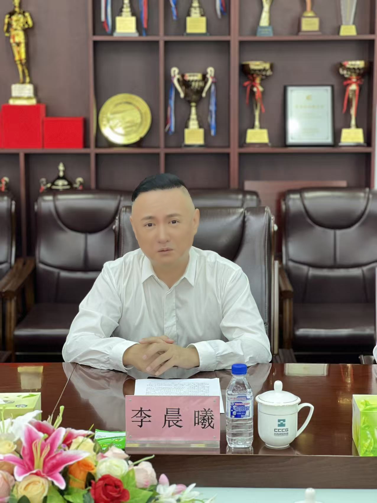 李晨曦1.jpg